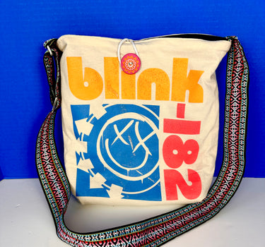 #0040 - Blink 182 Messenger Bag